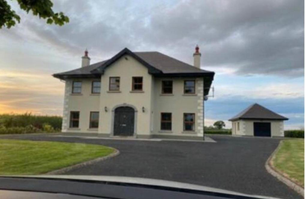 Country Hideaway Apartment Croagh Exterior photo